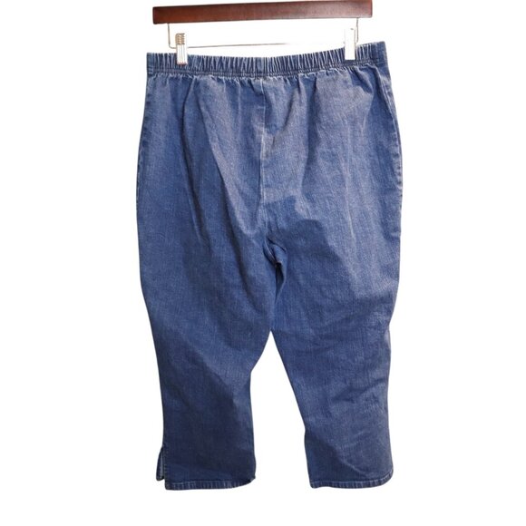 #783 Faded Glory Stretch Women's Large Pull On Denim Capri Pants - Picture 3 of 4
